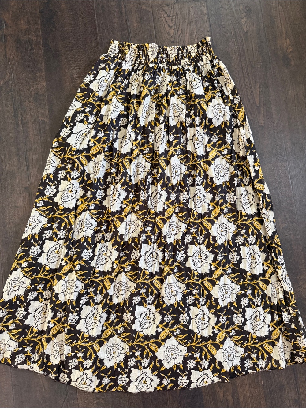 Natural Life NWT Women’s Black White Floral Maxi Skirt wYellow Accents